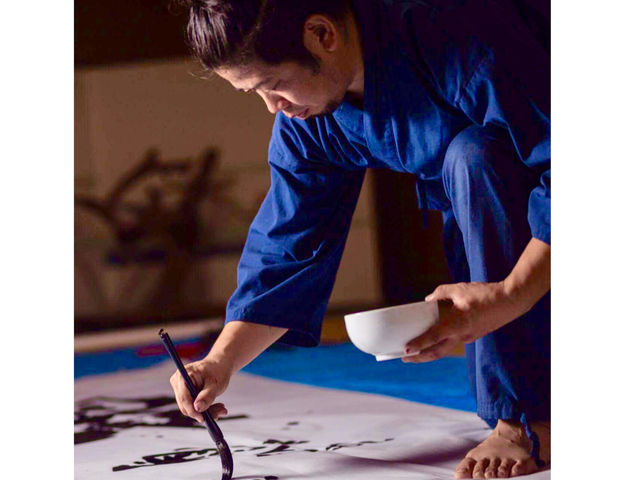 Ǝł鏑ƂƂ݂̂́ACOł̎ܗA}XR~ɂグ钍ڊ̏ƂłBn̊όgɂCĂ܂B_݂̂