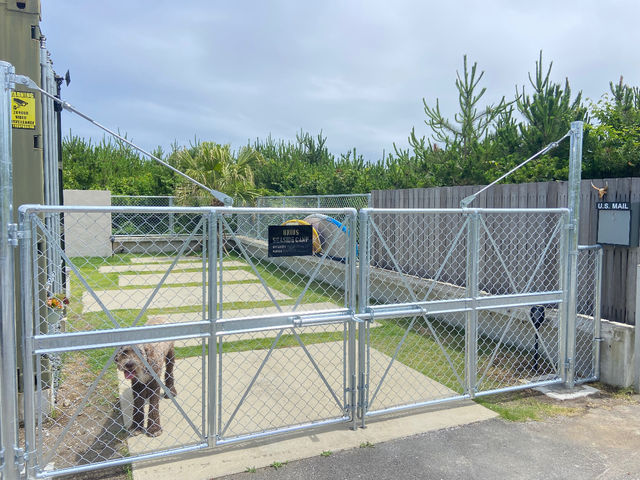 �A�����J���Q�[�g�Ŏ��͂��͂��Ă���ׁA���������₨�q�l���}�ɓ��H�ɔ�яo��S�z������܂���B_UNIUS SEASIDE CAMP  ���j�A�X�V�[�T�C�h�L�����v