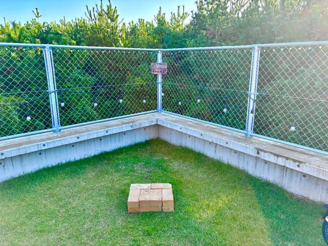 �����K���i�ɏd�˂Ă��異���Α��u���ĉ�������_UNIUS SEASIDE CAMP  ���j�A�X�V�[�T�C�h�L�����v