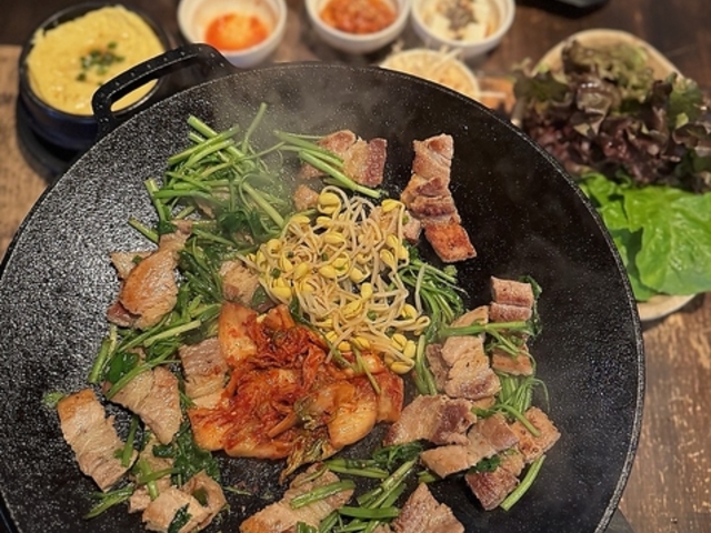 ؁~dining ɔVbi-eng̎ʐ^1