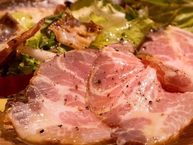 Smoked Bar KoO̎ʐ^1