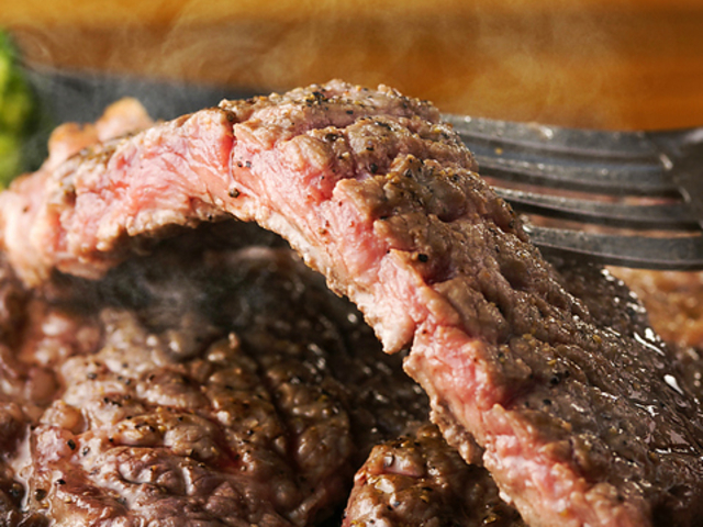 BULLS STEAK HOUSE uYXe[LnEX̎ʐ^1