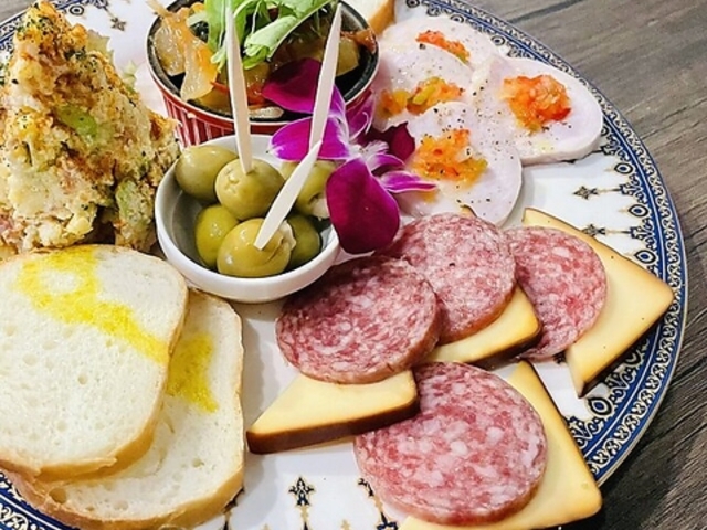 Kitchen Bar Noel �L�b�`���o���m�G���̎ʐ^1