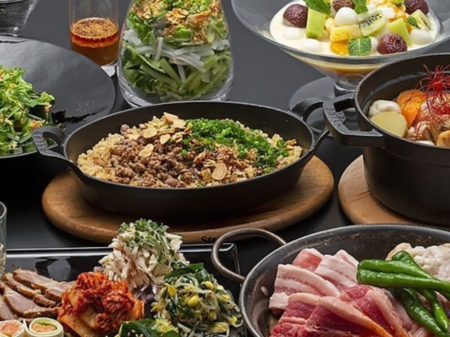 B.B.QEW NOCTURNE mN^[̎ʐ^1