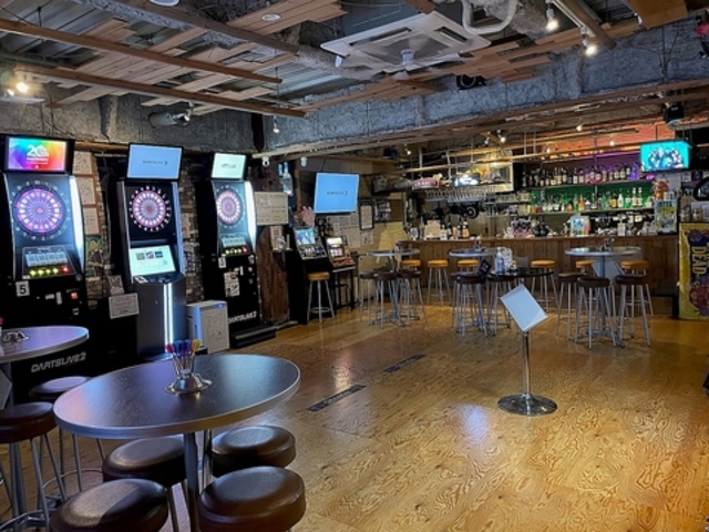 Dining Darts Bar Teddy Bear PLUS efBxAvX̎ʐ^1