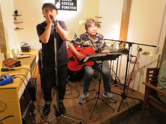 BLUES GUITAR FOREVER̎ʐ^1