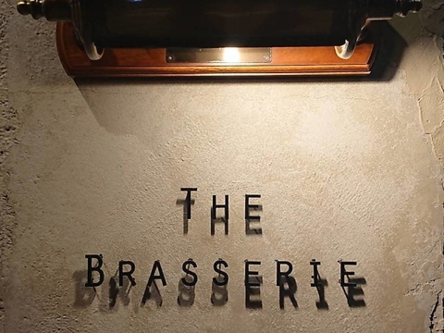 U ubZ[ THE BRASSERIE̎ʐ^1