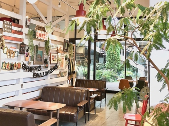 DOG DEPT CAFE CN^EAEgbgX̎ʐ^1