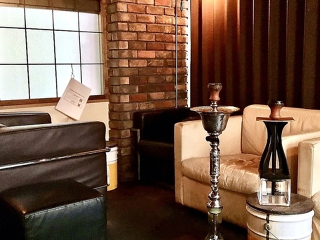 T2 SHISHA CAFFE TRIBE �e�B�[�c�[ �V�[�V���J�t�F �g���C�u�̎ʐ^1