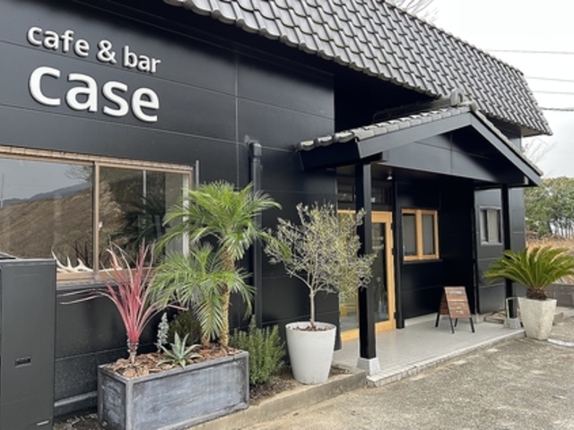 case2022 cafe&bar P[X̎ʐ^1