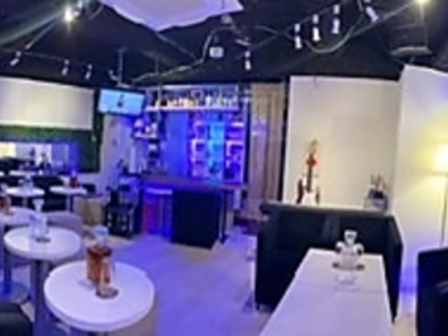 Eastwood2 Music&Dining bar C[XgEbhcD[ ~[WbNAh_CjOo[̎ʐ^1