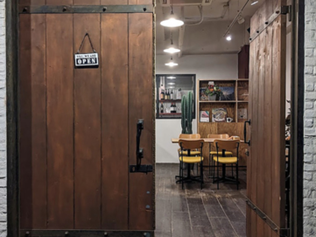 Beer&Wine h[h[̎ʐ^1