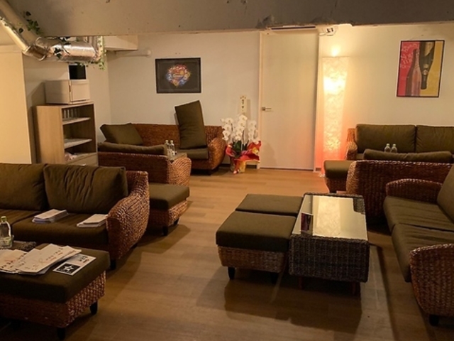 JIP&ݐ؃p[eB[Xy[XCLUB 525 ̂̎ʐ^1