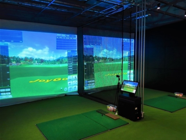 EVA GOLF STUDIO �G�o�S���t�X�^�W�I ���R���u�̎ʐ^1