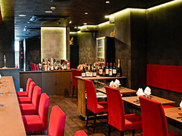 La Bonne Cachette {JVFbg̎ʐ^1