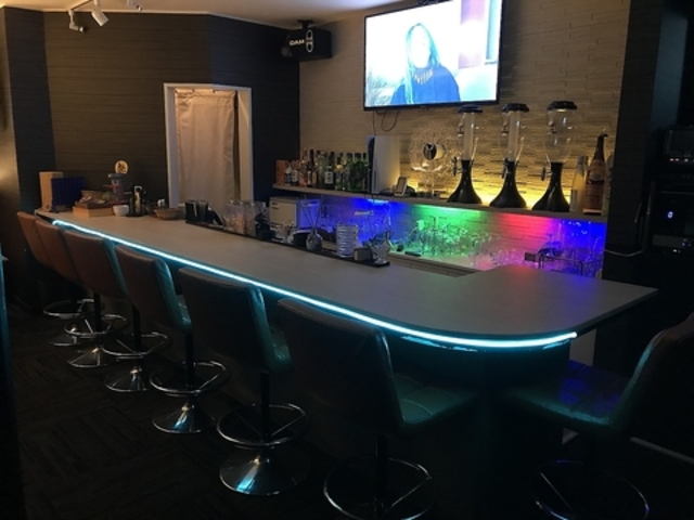 Bar R4 o[ A[tH[̎ʐ^1