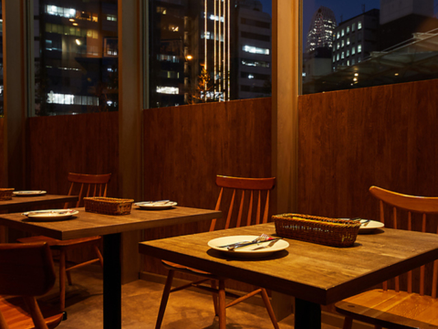 SALVOTORE CUOMO&BAR �T���o�g�[���N�I���A���h�o�[ ��X�؂̎ʐ^1