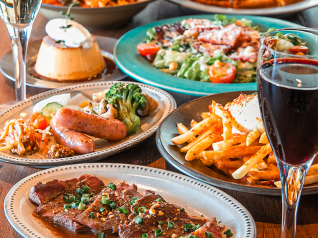 Bedford Ave Cafe xbhtH[hAxj[JtF̎ʐ^1