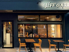 CLIFF GARO EATERY クリフガロイータリーの写真1