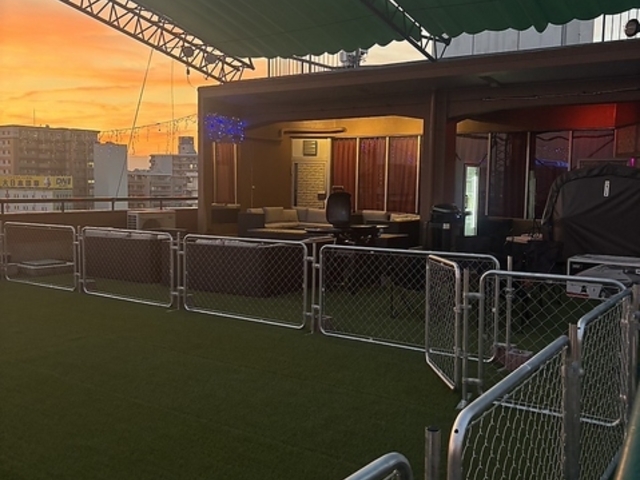 BARNABAS �h�b�O������BBQ��̎ʐ^1