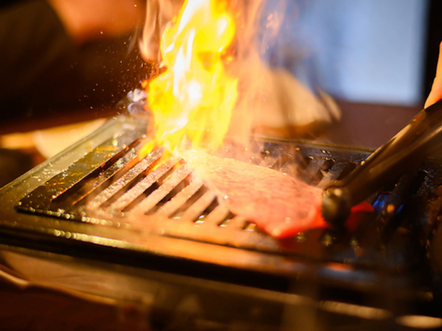 �j�N�A�U�u ����X�̎ʐ^1