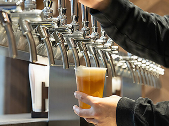 KAWASAKI Craft Beer Stand by Tokaido Beer̎ʐ^1