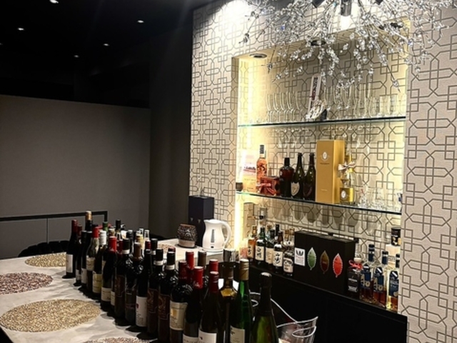 �C��E���Ŋy���� bar embrace �G���u���C�X�̎ʐ^1