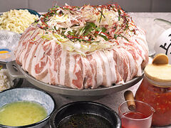 島豚しゃぶしゃぶ ナハバレの写真1