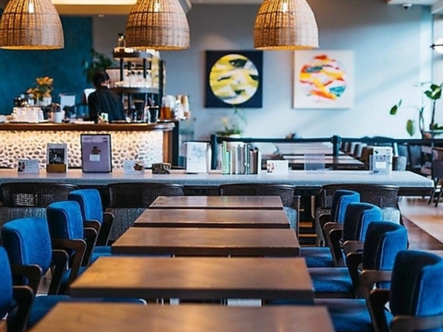 BLUE BOOKS cafe OKINAWA u[ubNXJtFILi̎ʐ^1