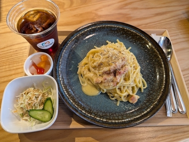 The Bridge �U�u���b�W�̎ʐ^1