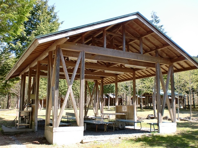 ���J�΃t�B�b�V���O�X�|�b�g