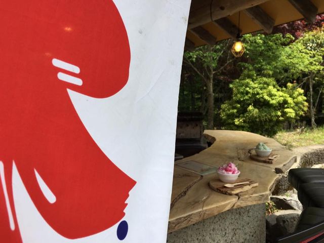 �A�h�x���`���[�����h