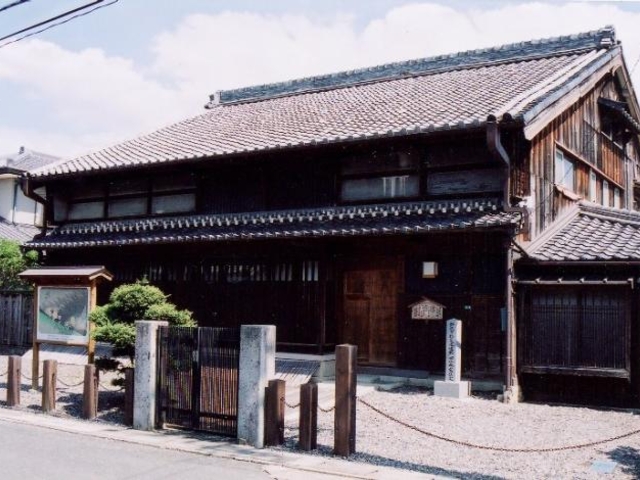 ����h������