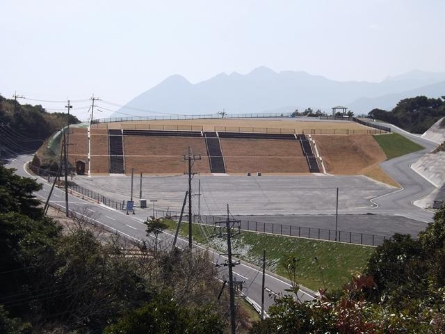 IHIXy[X|[gVYiF{Pbgwj̎ʐ^1