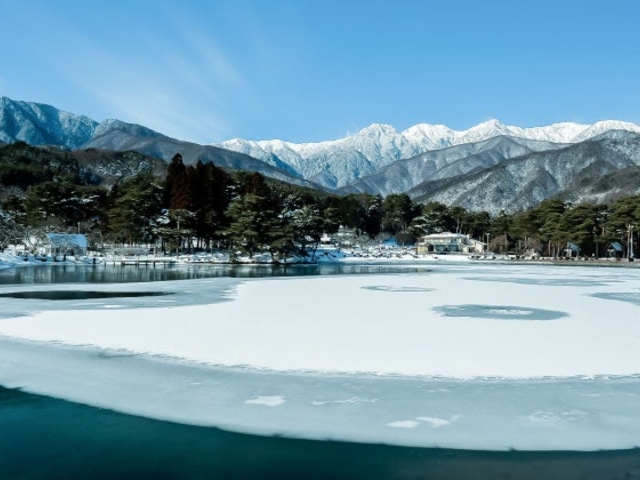 �����A���v�X���������l�ˌ����̍�