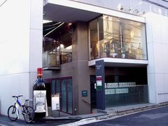 ���ł�����������̃��C���V���b�v�E�G�m�e�J�@�L���{�X�ւ̓��e�ʐ^1