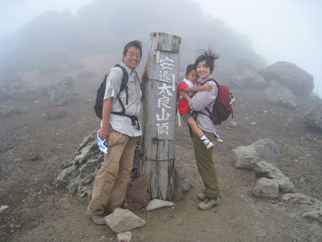 ���B���ǎR