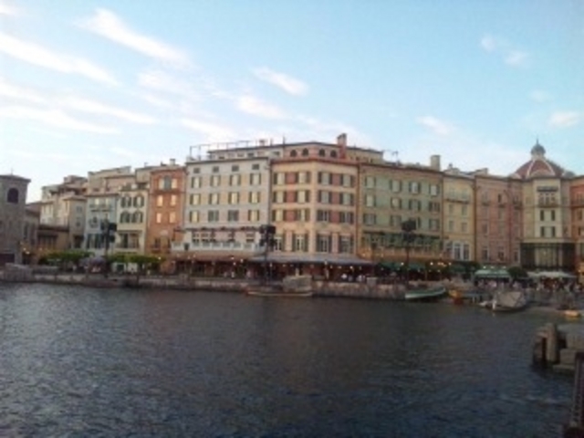 �����f�B�Y�j�[�V�[(R)