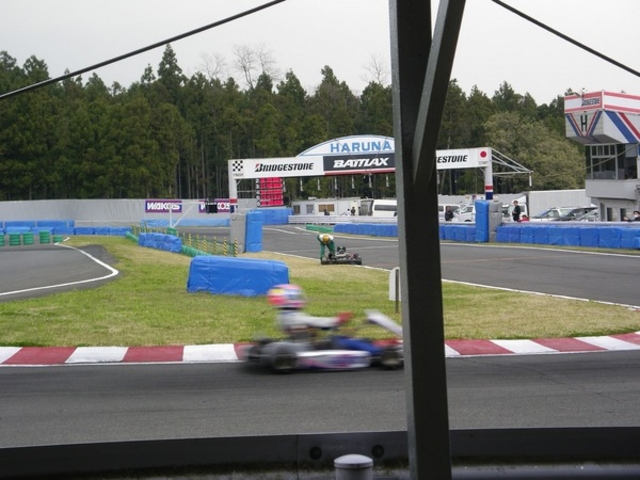 񂳂̐Y[^[X|[ch̓eʐ^1