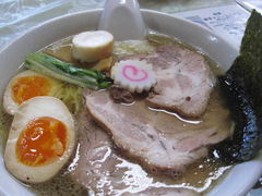 ���[����񂳂�̖[�B��q��[�߂�؂̑��ւ̓��e�ʐ^1