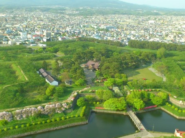 �ܗŊs����