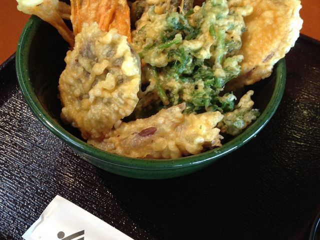 �ڂ��`�݂��`�ł��B_���̉w �݂���