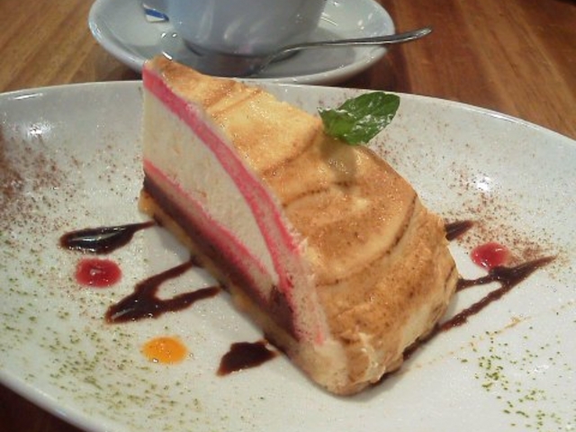 YbpCN[vBfBi[ł́AfU[gS䂭܂Ŗ킢܂iOOj_T@g[ NI SALVATORE CUOMO &BAR Vh 쑺r