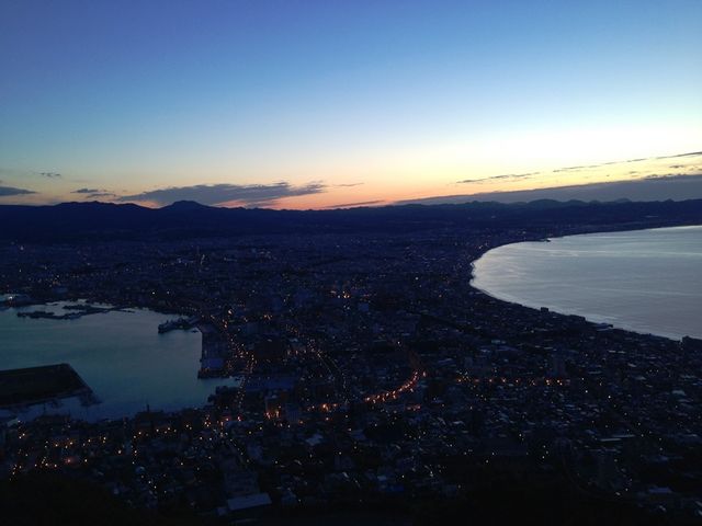 ���̏o���O�̔��َR����X����

����A����ł�������ʃ��ł��B���ۂ͐_��I�ł����Ƃ��ꂢ�ł��B_���َR