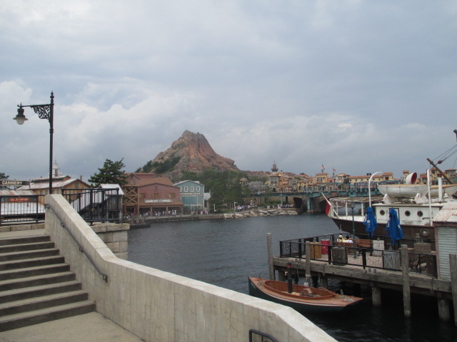 �f�Y�j�[�V�[�͂��������߂�̂ő�D���ł��I_�����f�B�Y�j�[�V�[(R)