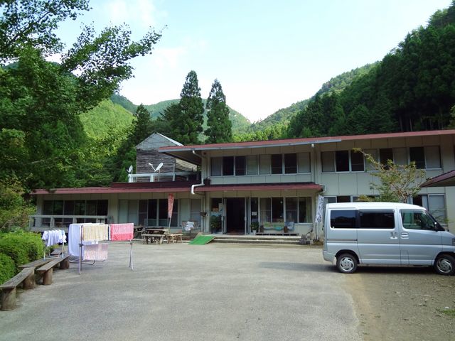 �ď�ł��Ђ��肵�Ĕ����Ƀs�b�^��_�l���\�����Z���^�[ �������̗�