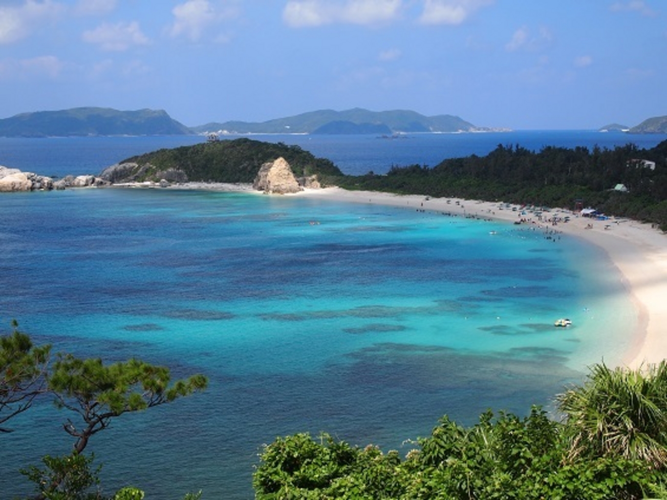 阿波連ビーチ