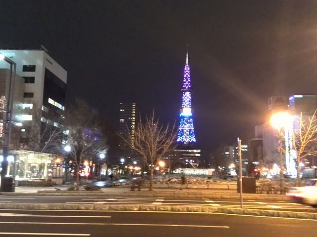 �����ۂ�e���r��