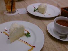 �䂫����̏��M�@�m�َq�܁@���^�I�ւ̓��e�ʐ^1