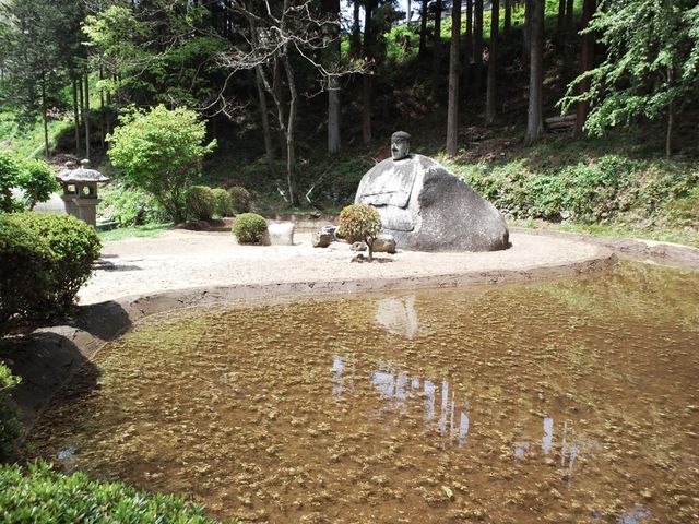 �����̐Ε�